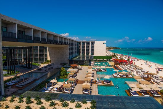 grand-hyatt-playa-del